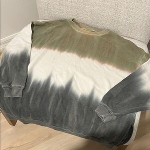 American Eagle Tie-Dye Sweatshirt - Green